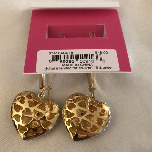 Betsey Johnson Gold Tone Pop Heart Faux Pearl & Crystal Drop Earrings NWT - Picture 9 of 10